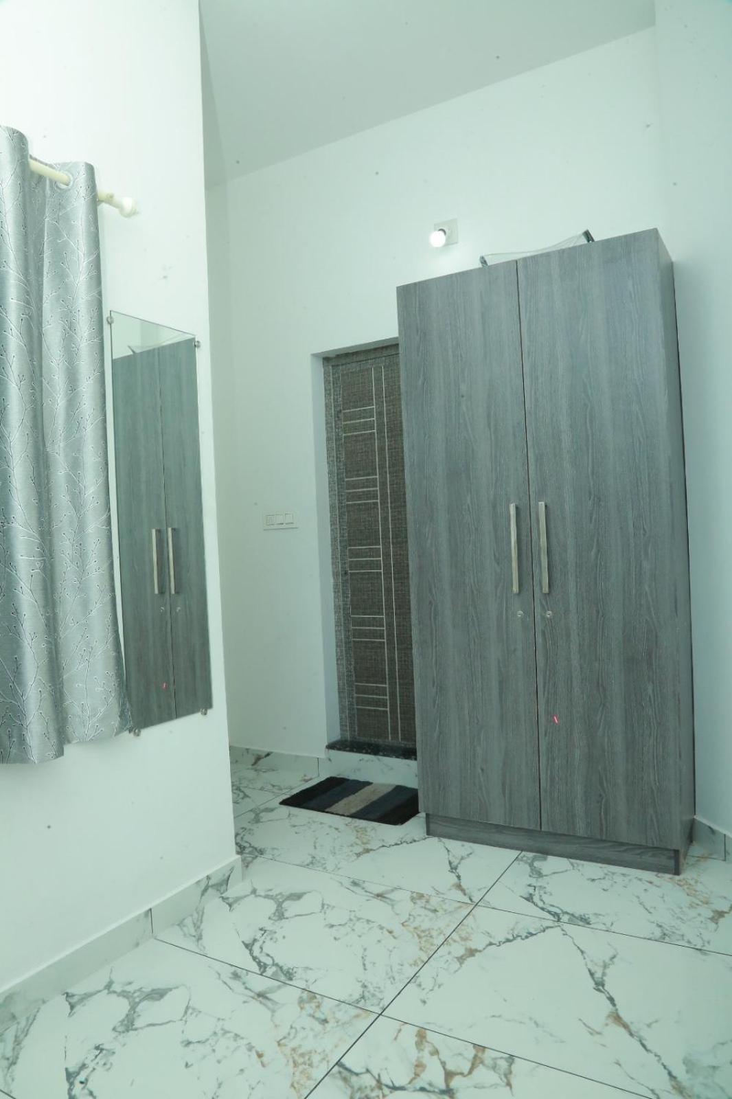 Azure Home Stay Kochi Bagian luar foto